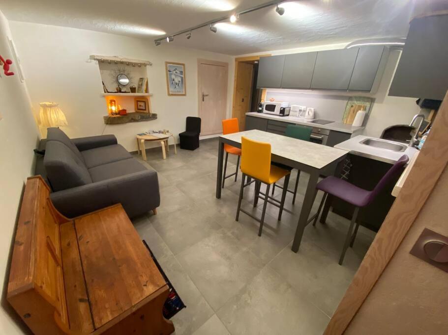 Dans Hameau, Pres Des Pistes Logement De Plein Pied Au Calme Taninges Buitenkant foto